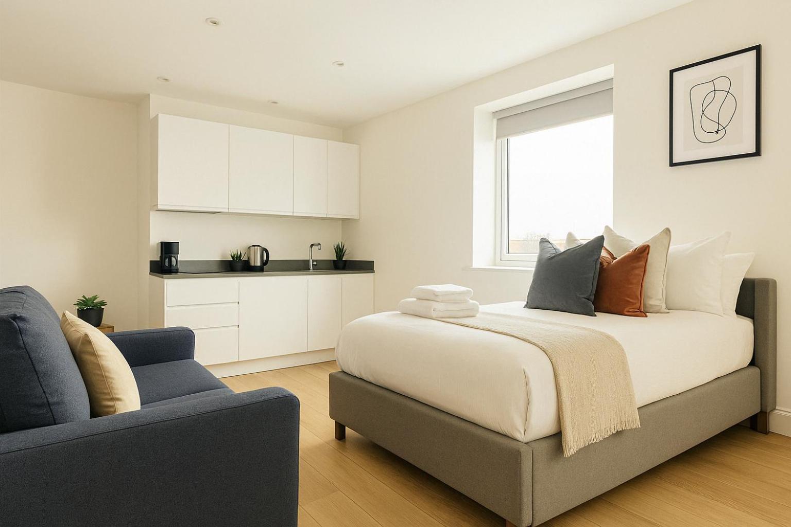 Bright Studio Flat - Walk To River Thames & Kingston Town Surbiton Eksteriør billede